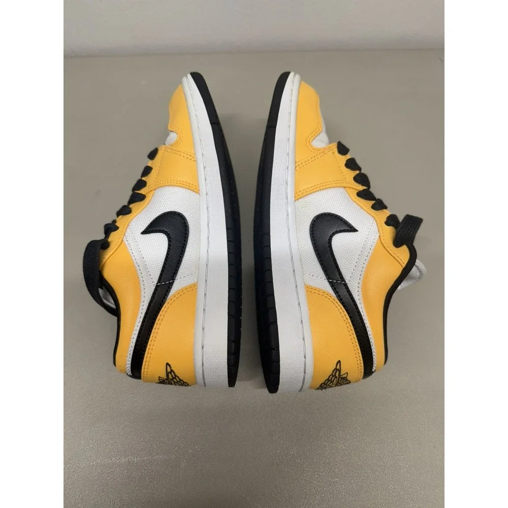 Size 7 W / 5.5 Youth - Air Jordan 1 Low 
